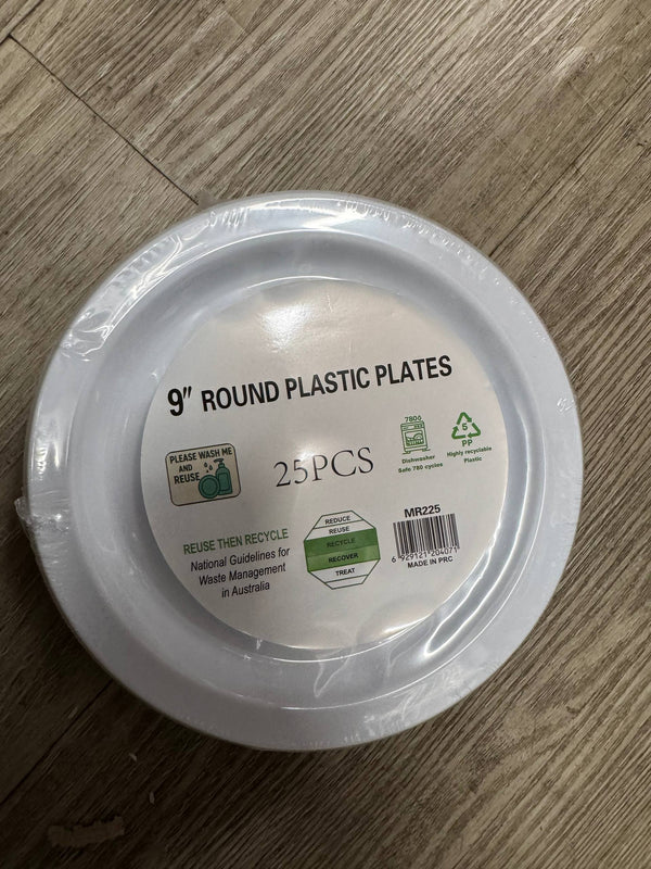 9" round plastic plates 25 pcs